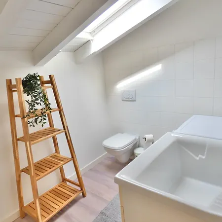 Appartement Bright House In Old Town Desenzano Desenzano del Garda