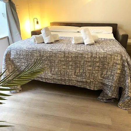 Appartement Bright House In Old Town Desenzano Desenzano del Garda